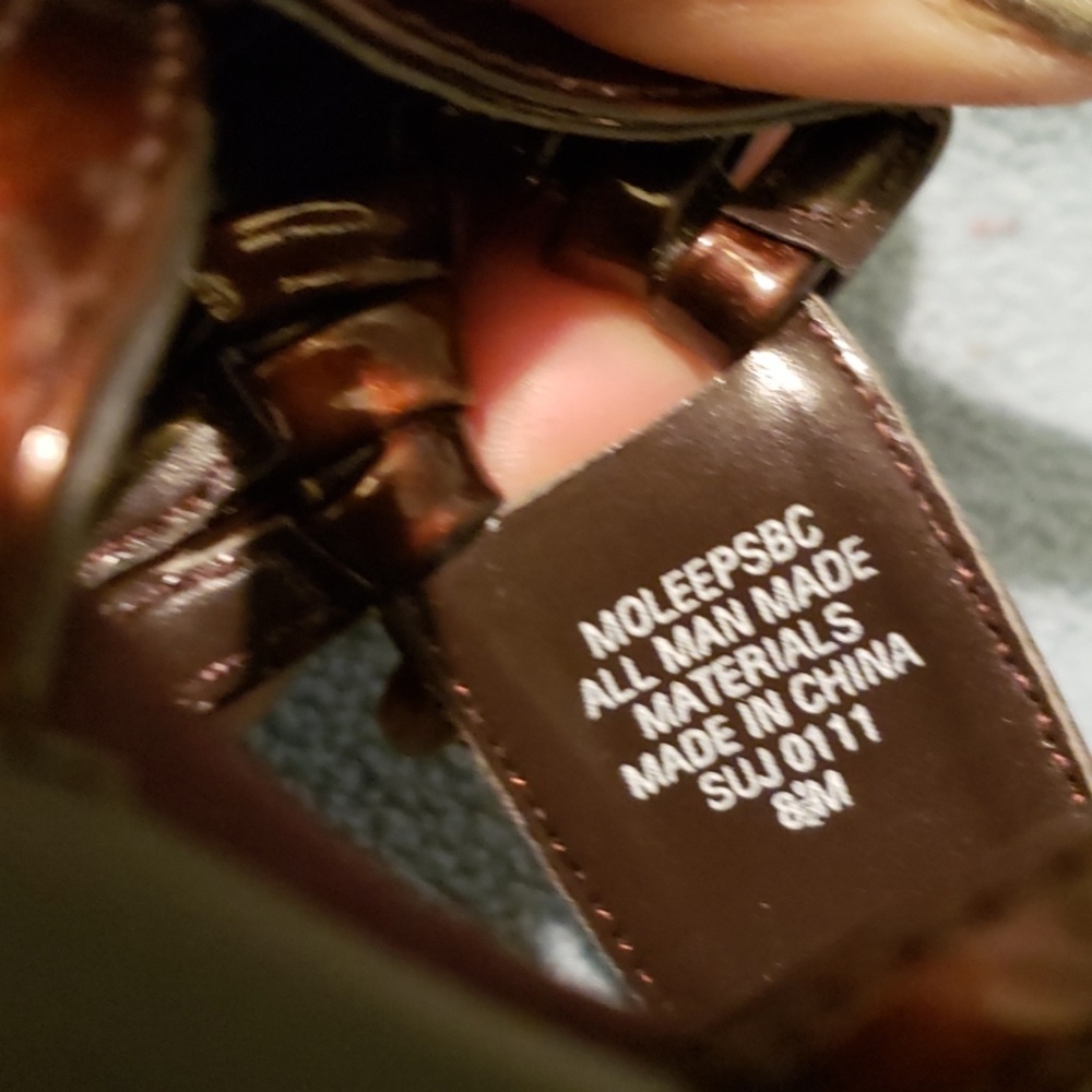 Shoes - Picture 7 of 7